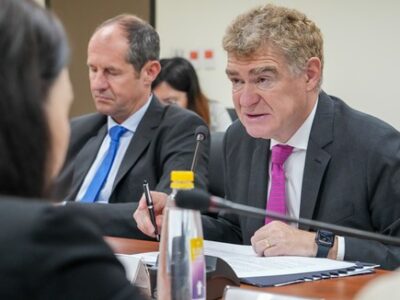 歐盟執委會就業總署及歐盟職業安全衛生局組團訪臺，與勞動部交流漁業尊嚴勞動、社會對話及職安衛議題。