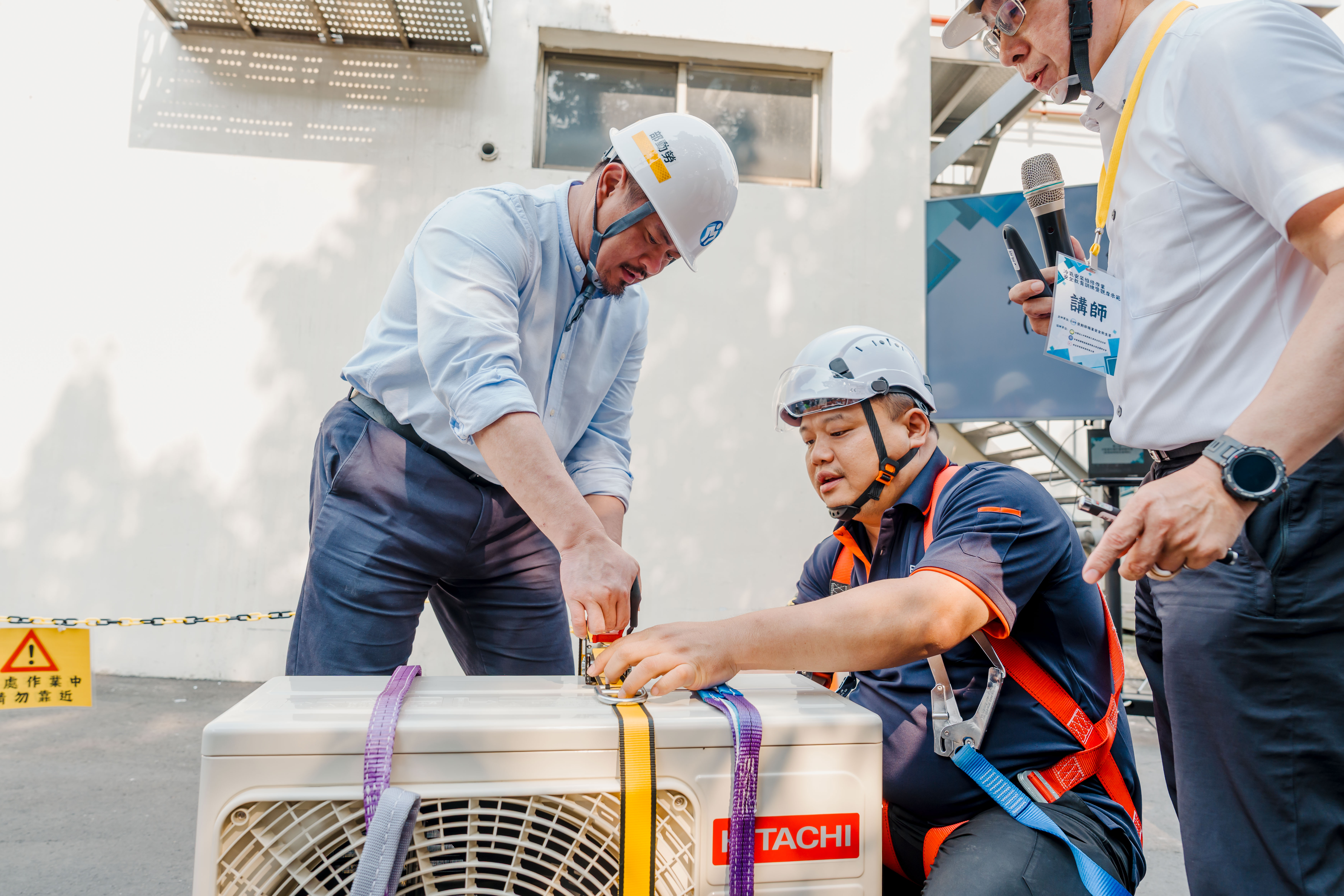 冷氣裝修作業風險高 職安署攜手電器公會辦理安全訓練　洪申翰部長：要求業者降低職災 讓年輕人願意投入職場 展示圖